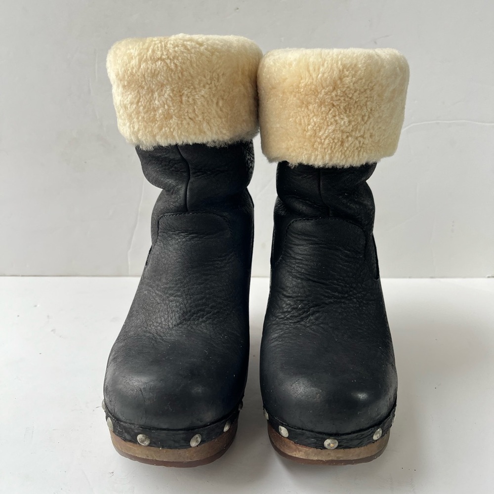 Ugg Carnegie Black Leather Shearling Wedge Boots Size 6 - Picture 3 of 11